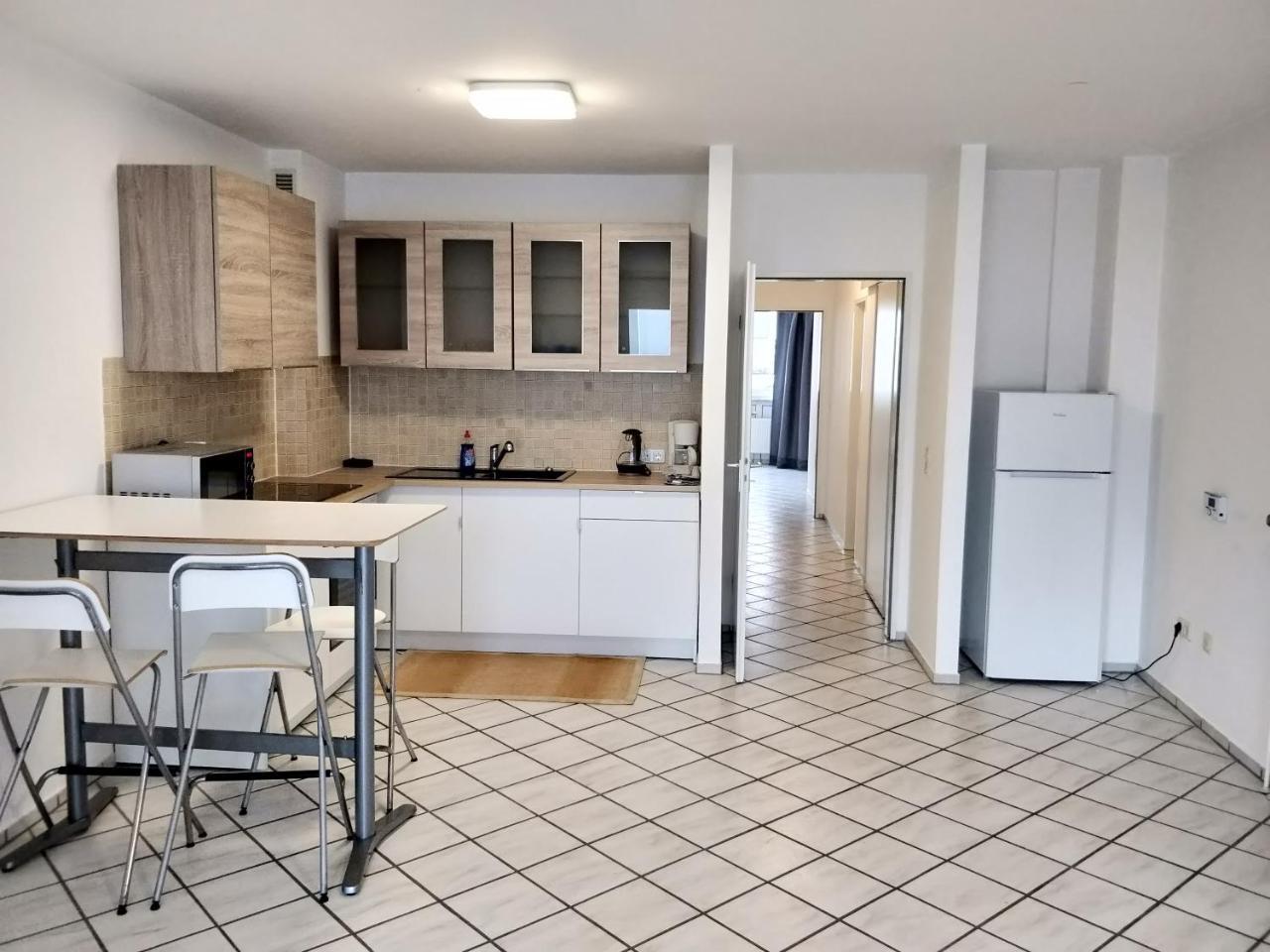 Avi Deluxe Altstadt Apart Apartment Dusseldorf